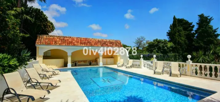 Detached villa R2139857 3