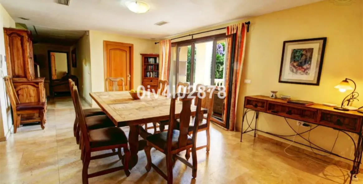 Sale of detached villa in Benalmádena (district Benalmádena Pueblo ) 8