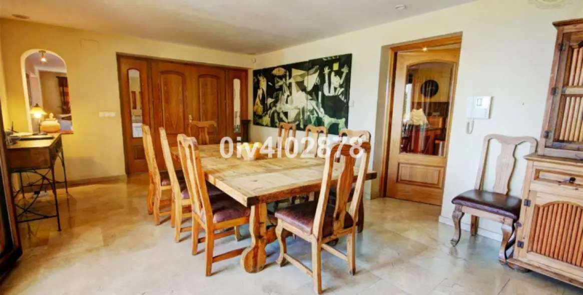 Sale of detached villa in Benalmádena (district Benalmádena Pueblo ) 9