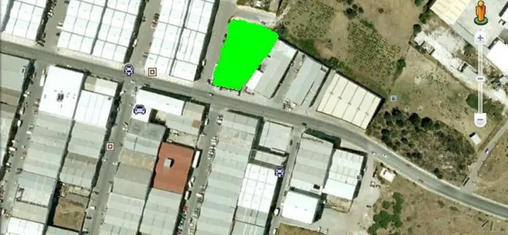 Sale of commercial plot in Estepona 0
