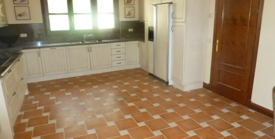 Venta de villa independiente en Benahavís 1