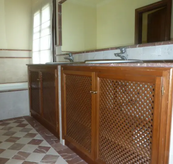 Продажа  отдельно стоящей виллы в Benahavís