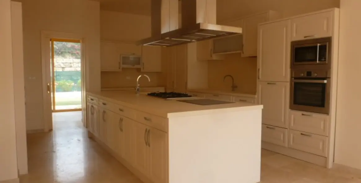 Venta de villa independiente en Benahavís 5