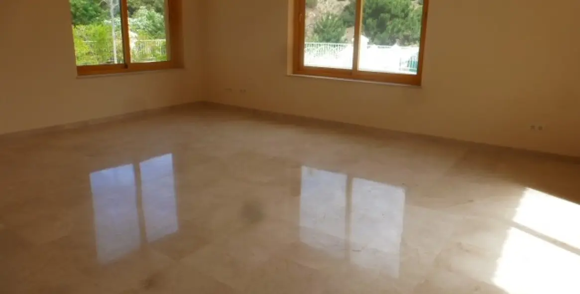 Venta de villa independiente en Benahavís 10