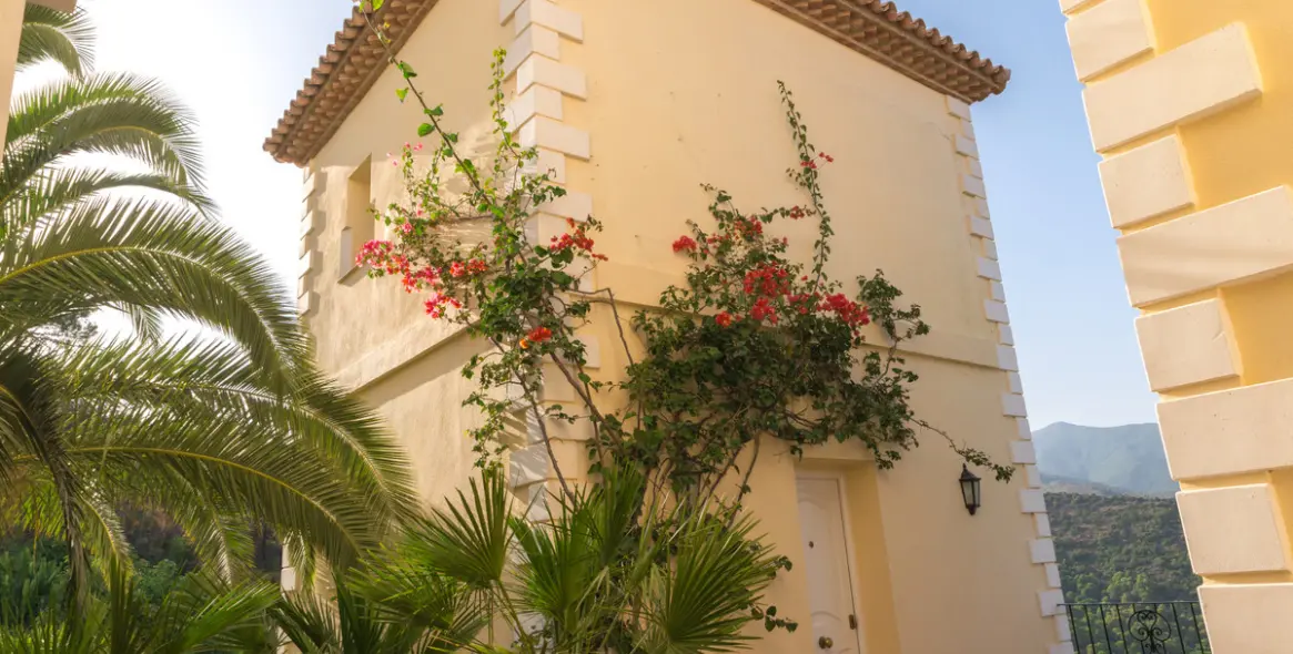 Venta de villa independiente en Estepona 4