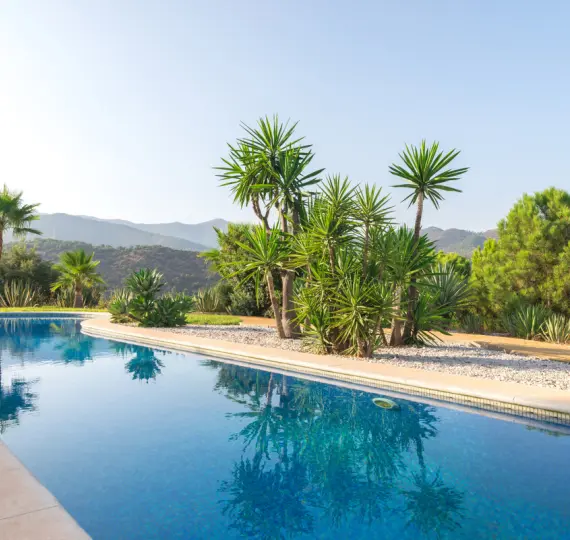 Продажа  отдельно стоящей виллы в Estepona