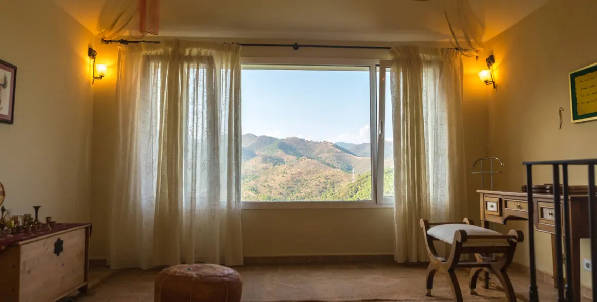 Продажа  отдельно стоящей виллы в Estepona 22