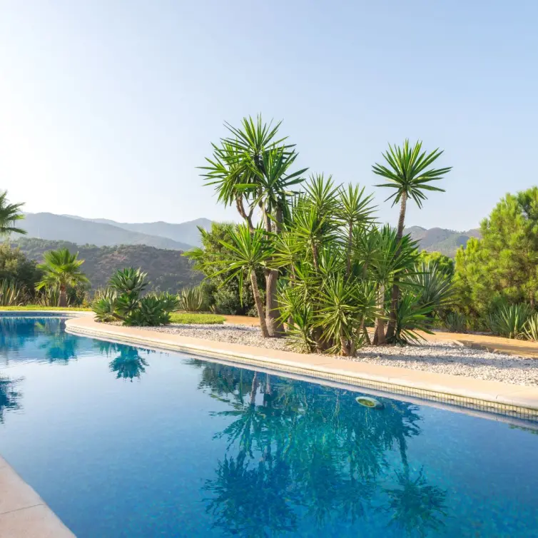 Venta de villa independiente en Estepona