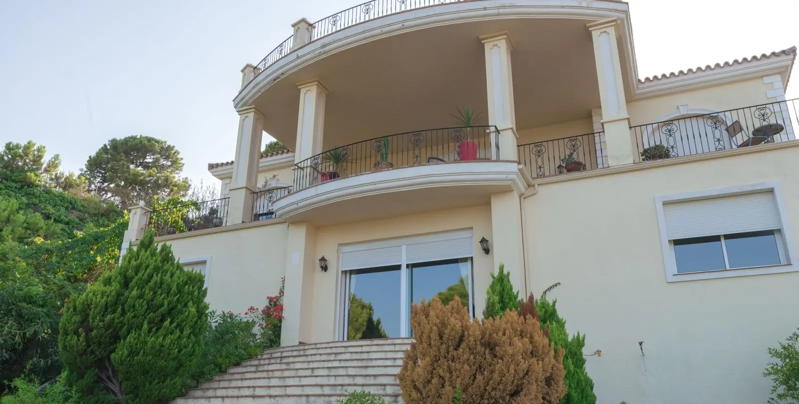 Venta de villa independiente en Estepona 8