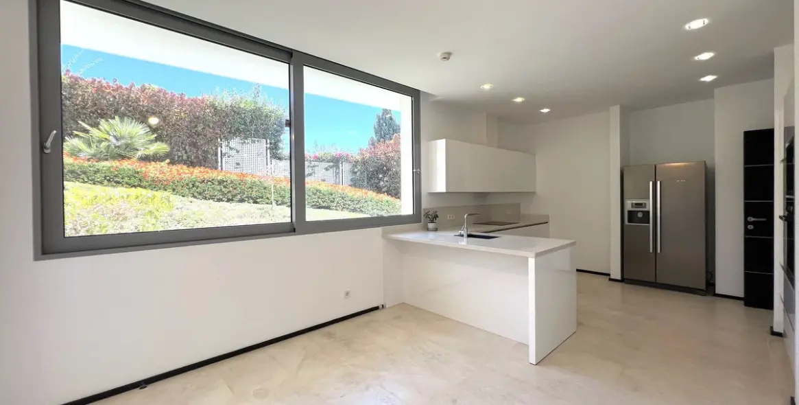 Продажа таунхауса в Marbella (район Sierra Blanca) 5