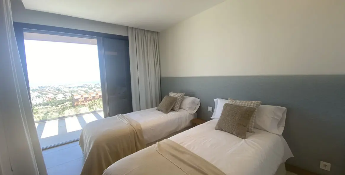 Продажа  отдельно стоящей виллы в Benahavís 17