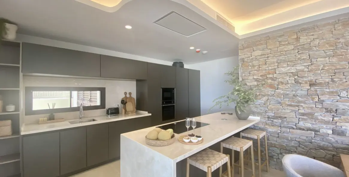 Продажа  отдельно стоящей виллы в Benahavís 19