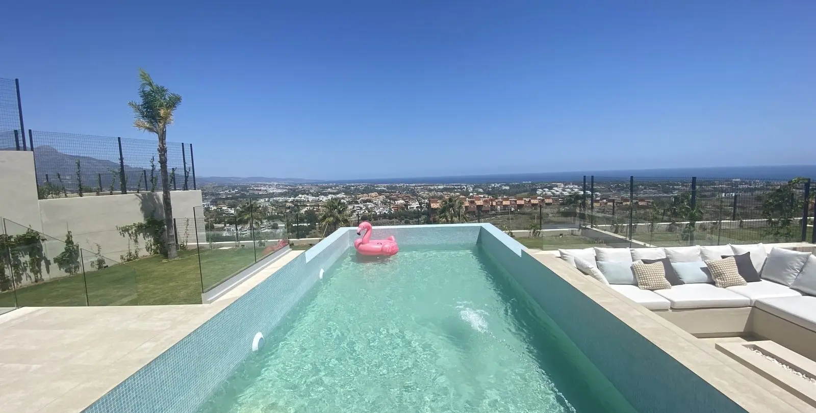 Sale of detached villa in Benahavís 20