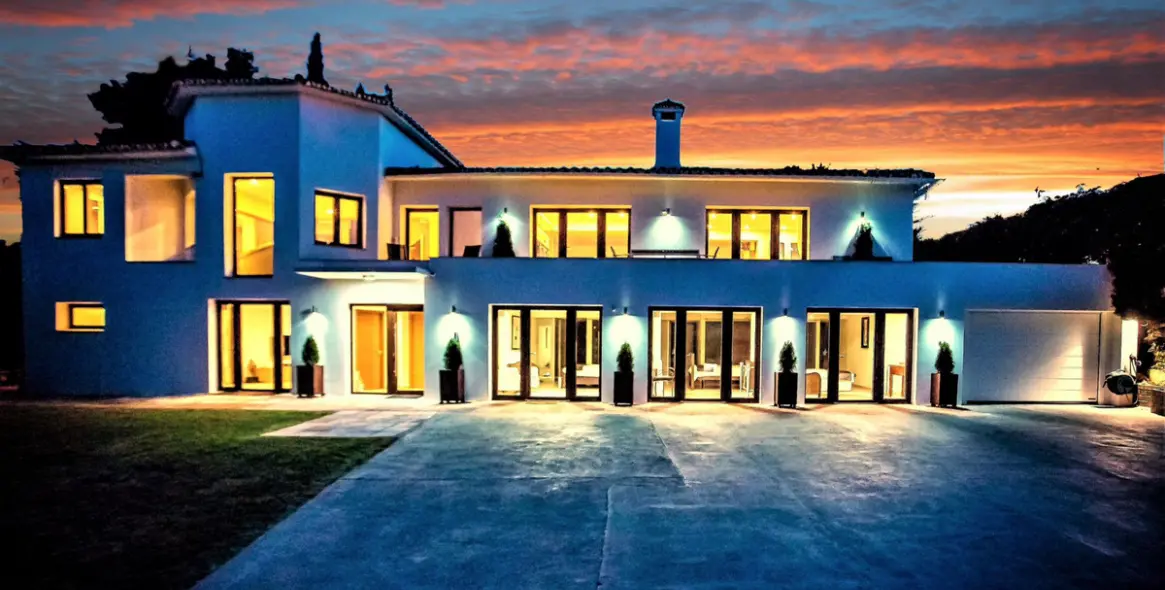 Long-term rent of detached villa in San Pedro de Alcántara 12