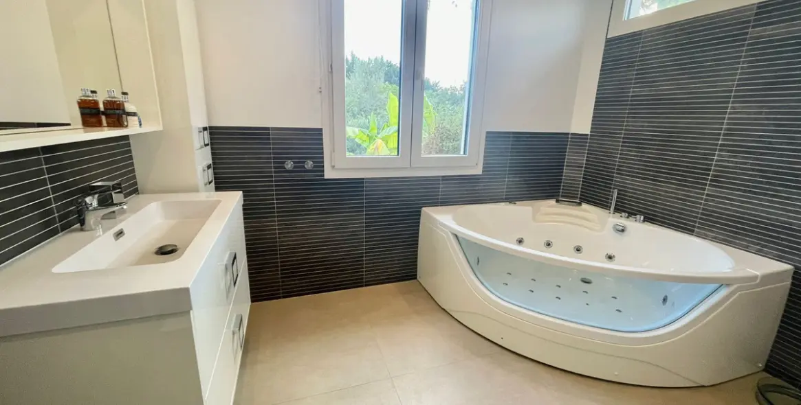 Long-term rent of detached villa in San Pedro de Alcántara 33