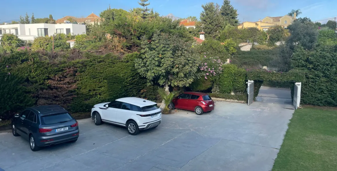 Продажа  отдельно стоящей виллы в San Pedro de Alcántara 40