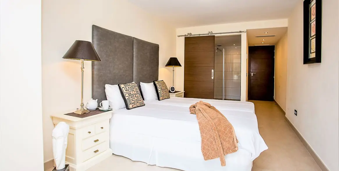 Продажа  отдельно стоящей виллы в San Pedro de Alcántara 50