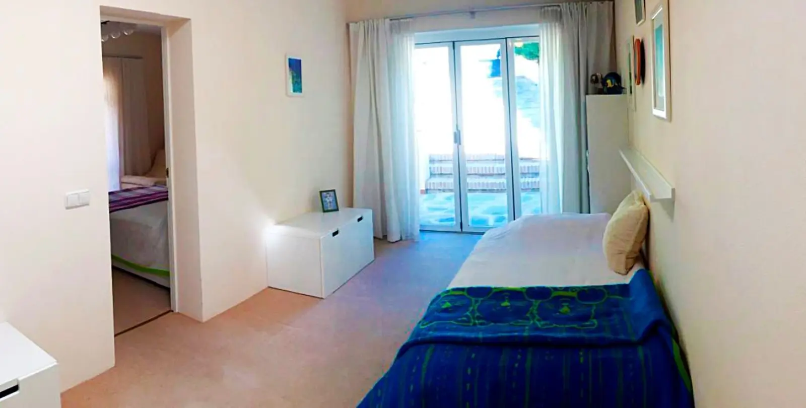 Продажа  отдельно стоящей виллы в Elviria 41
