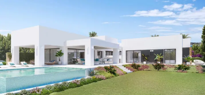 Продажа  отдельно стоящей виллы в Estepona 0