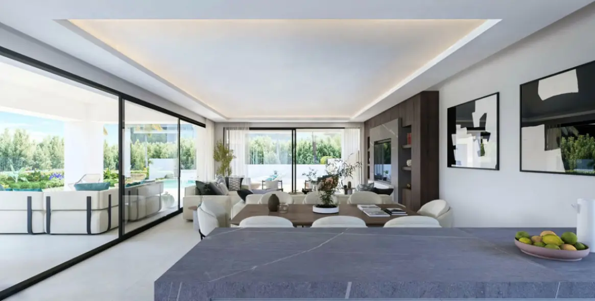 Продажа  отдельно стоящей виллы в Estepona 3