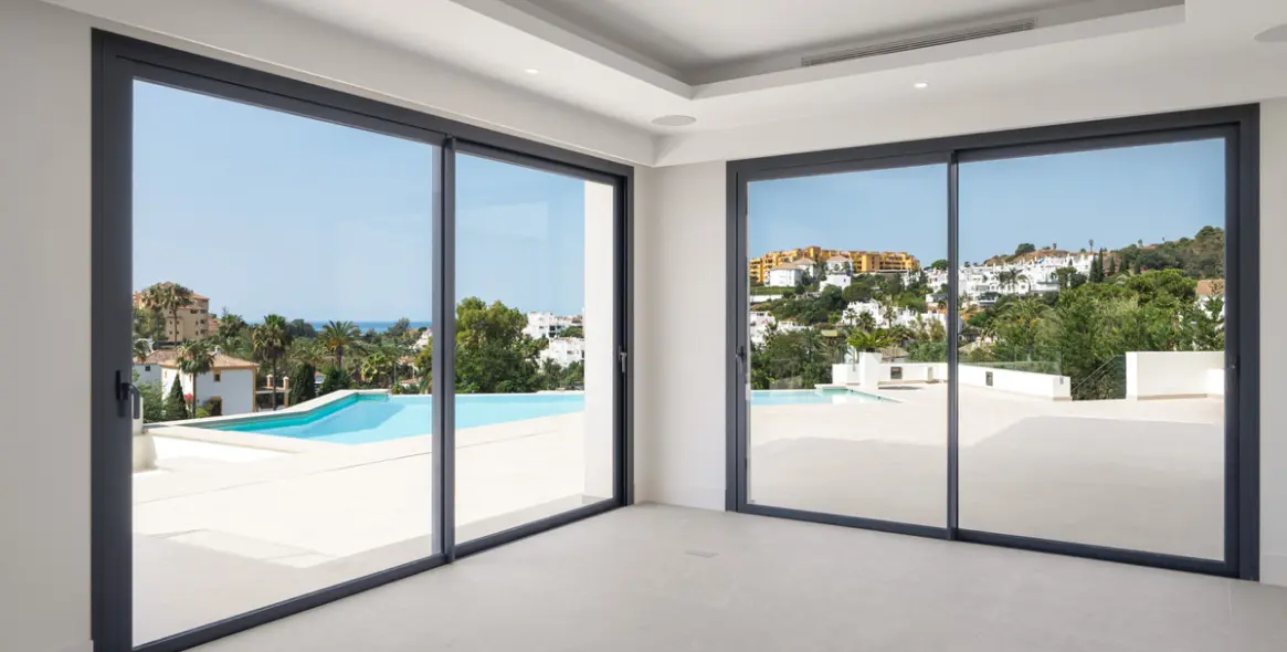 Venta de villa independiente en Estepona 3