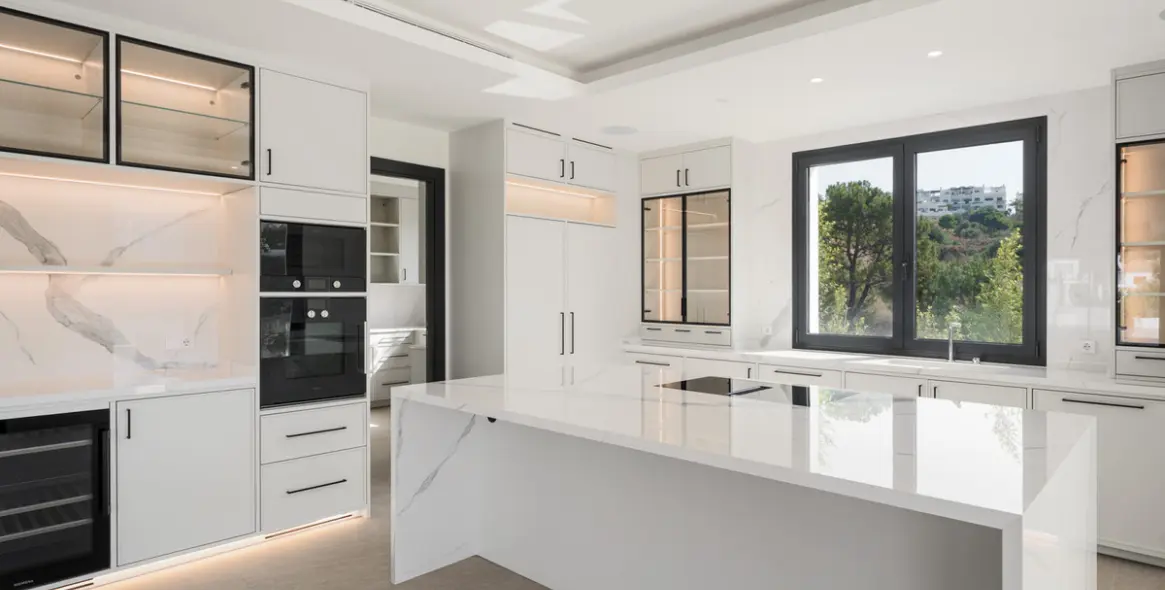 Venta de villa independiente en Estepona 5