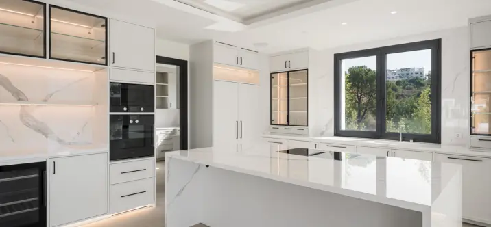 Venta de villa independiente en Estepona 4