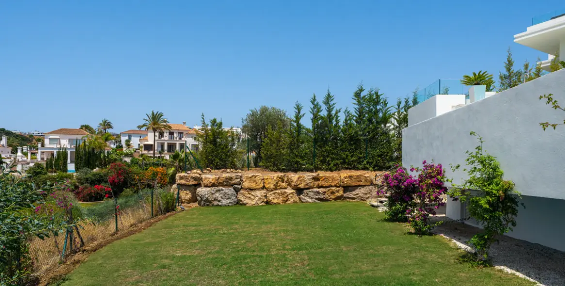 Venta de villa independiente en Estepona 26