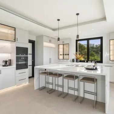 Venta de villa independiente en Estepona