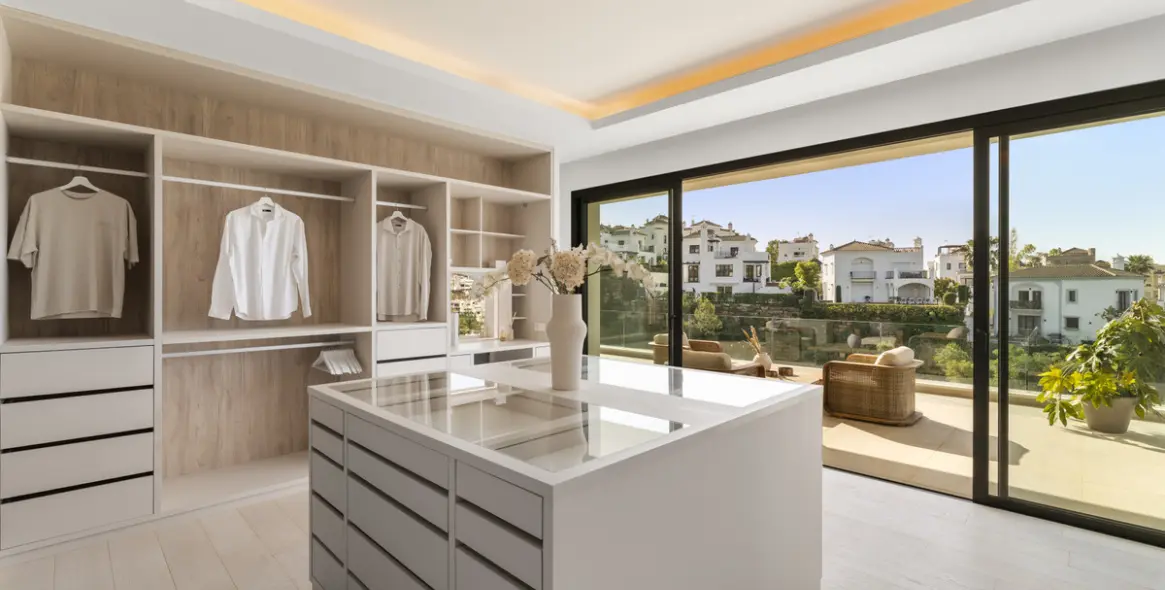 Venta de villa independiente en Estepona 11
