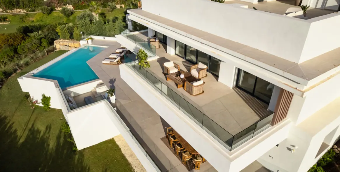 Venta de villa independiente en Estepona 34