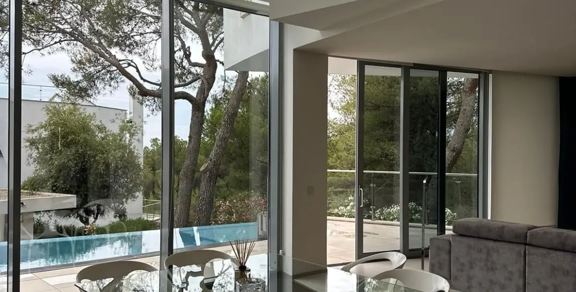 Продажа двухуровневых апартаментов в Marbella 8