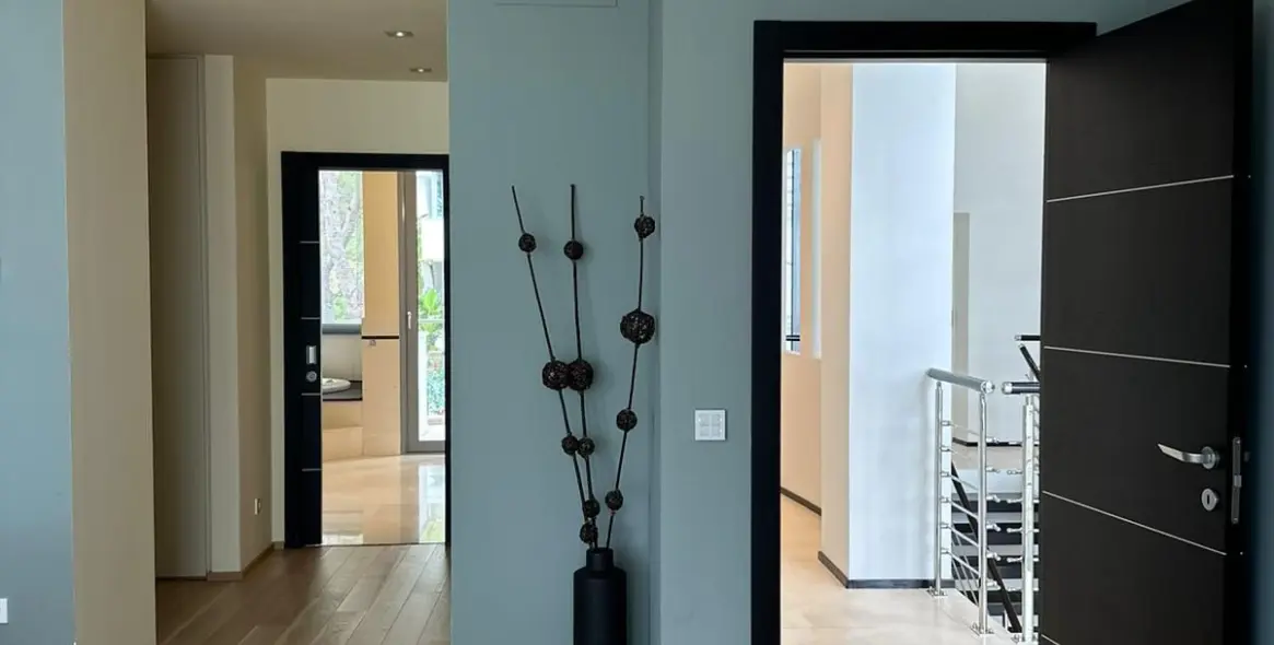 Долгосрочная аренда двухуровневых апартаментов в Marbella 23