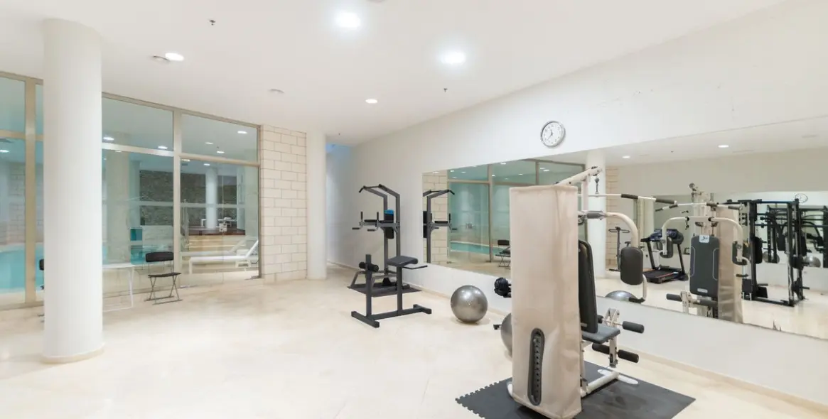 Долгосрочная аренда двухуровневых апартаментов в Marbella 36