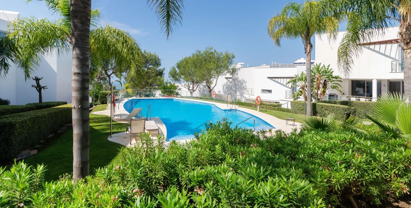 Краткосрочная аренда двухуровневых апартаментов в Marbella 44