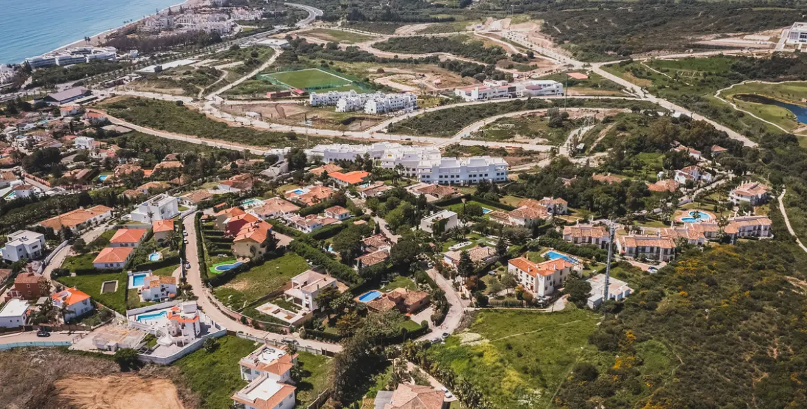 Продажа  отдельно стоящей виллы в Estepona 67