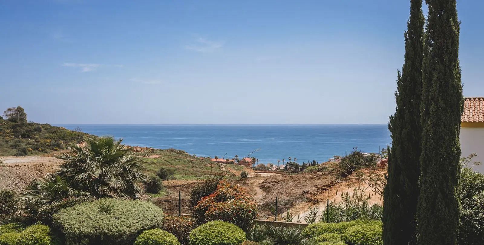 Продажа  отдельно стоящей виллы в Estepona 56