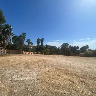 Venta de parcela residencial en Nagüeles