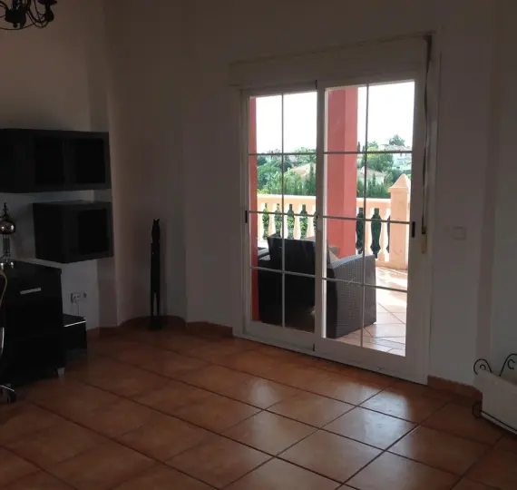 Продажа  отдельно стоящей виллы в New Golden Mile