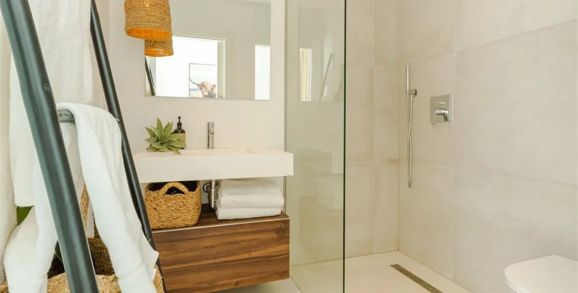 Продажа  отдельно стоящей виллы в Riviera del Sol 19