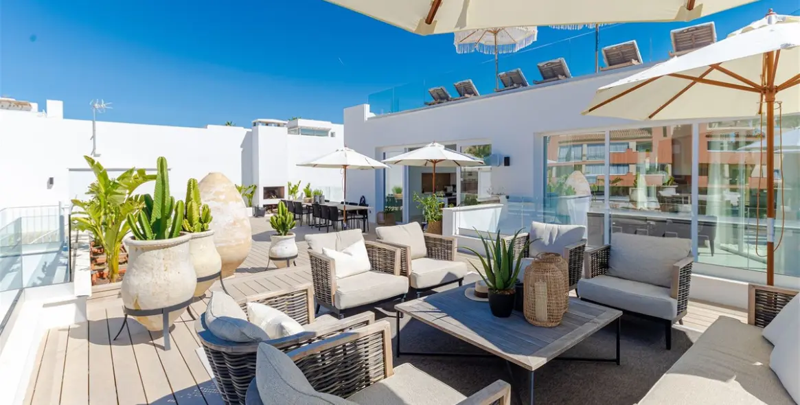 Sale of detached villa in Riviera del Sol 29