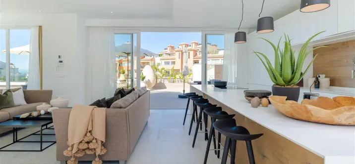Venta de villa independiente en Riviera del Sol 4