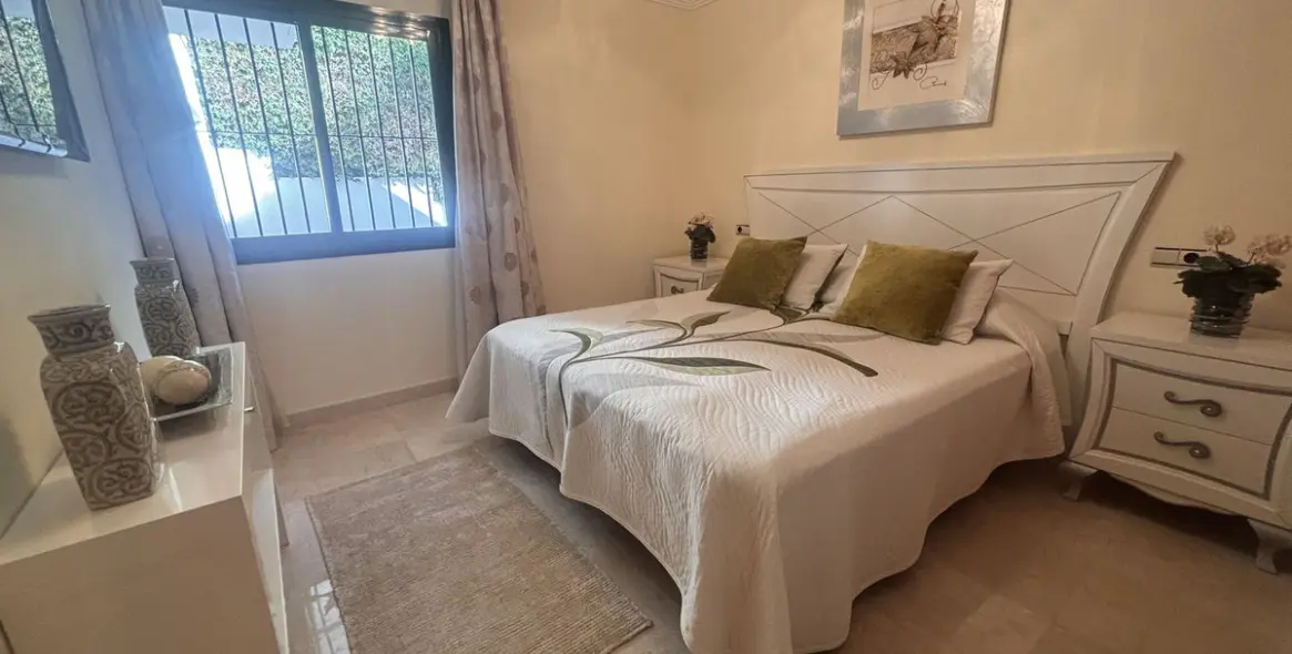 Продажа  отдельно стоящей виллы в Benahavís 14