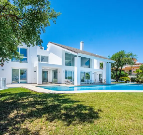 Villa independiente R4084360