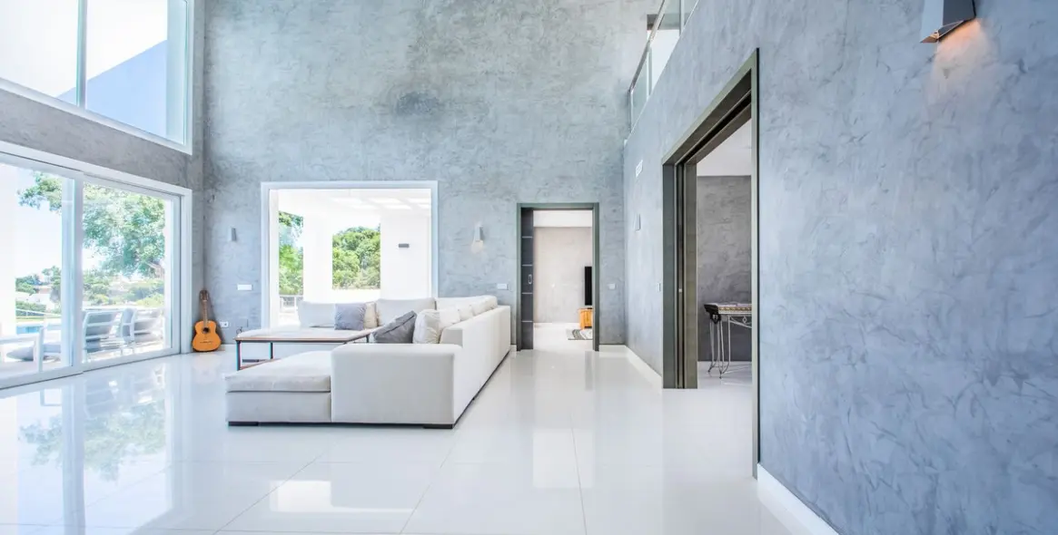 Sale of detached villa in La Mairena 7