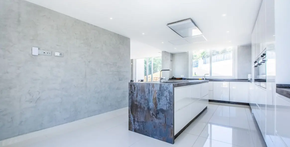 Sale of detached villa in La Mairena 16