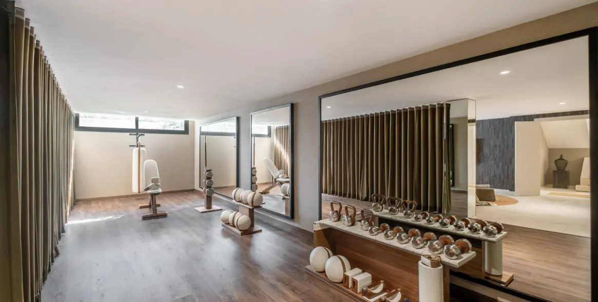 Продажа  отдельно стоящей виллы в Estepona 22