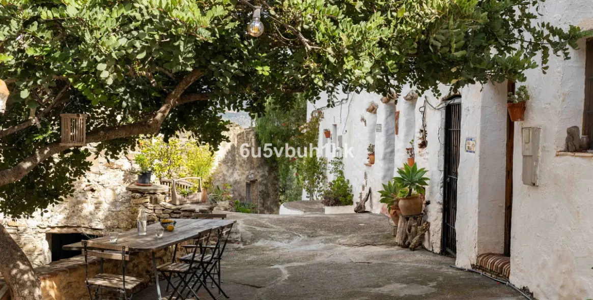 Sale of townhouse in Vinuela 4