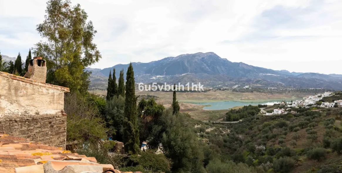 Sale of townhouse in Vinuela 6
