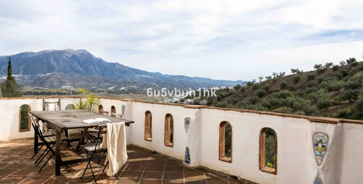 Sale of townhouse in Vinuela 7
